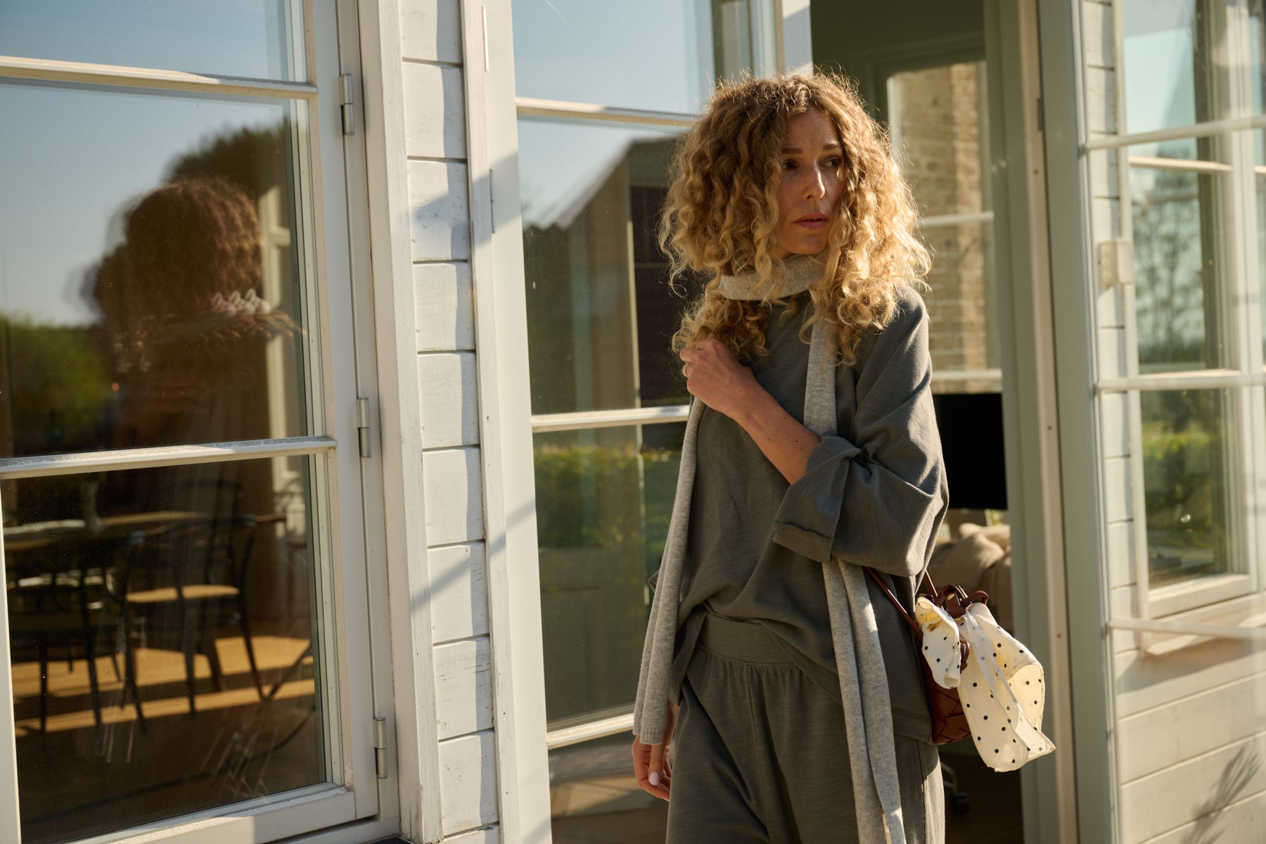 Earth sweatshirt - Khaki Gray